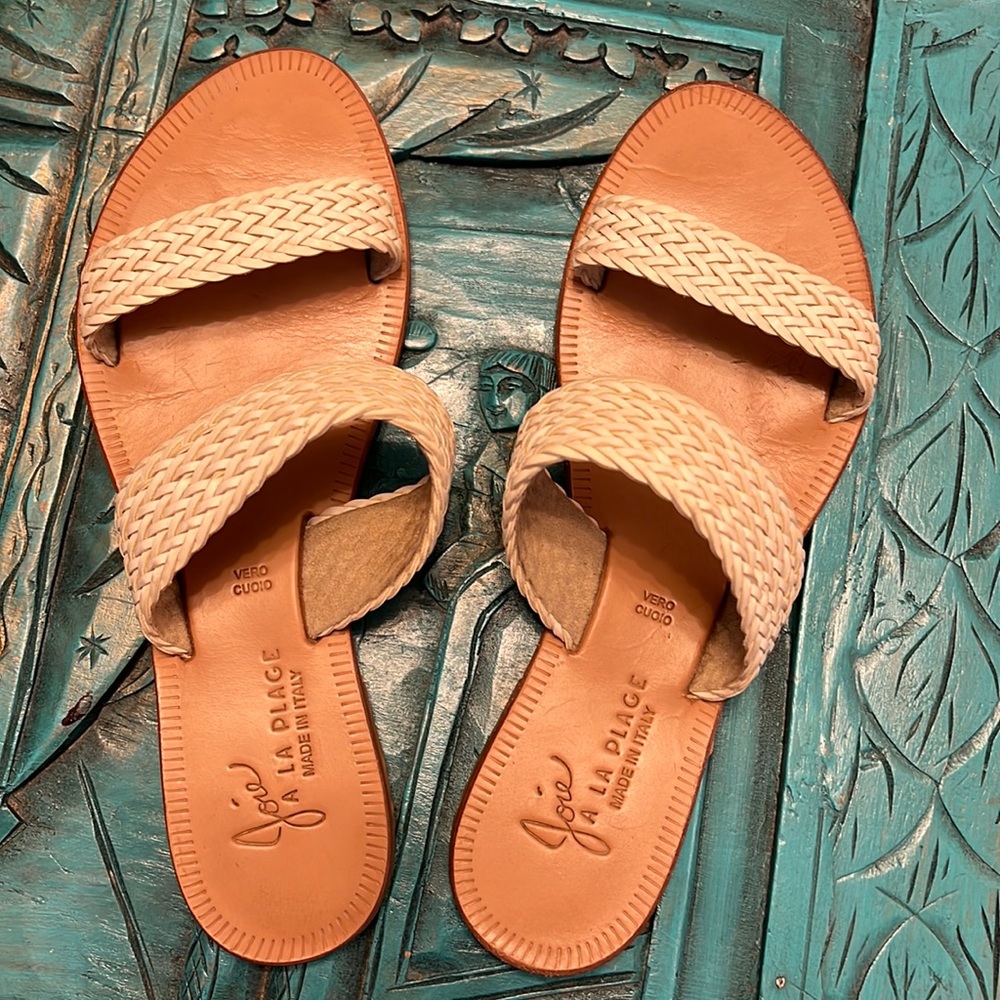 Joie sandals size 38